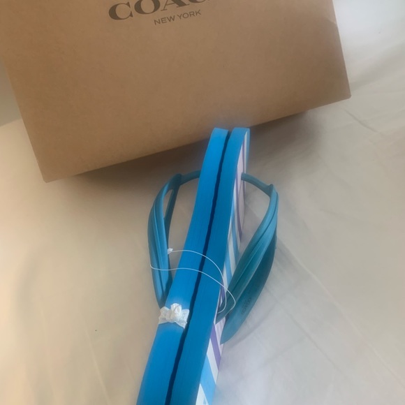 Coach Flip Flops Royal Blue Sandals Shoes size 9 NWT - Picture 7 of 14